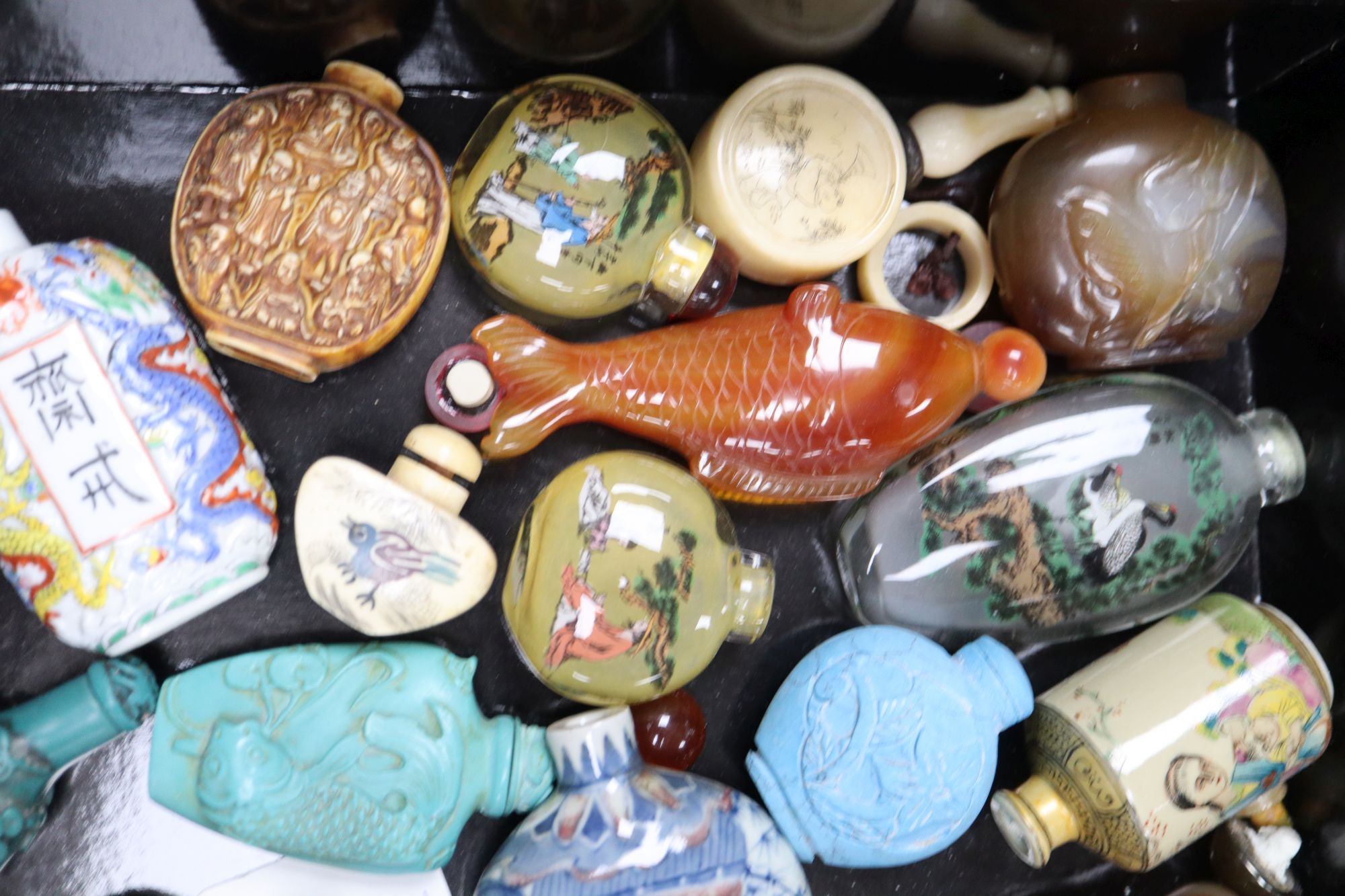 A collection Chinese snuff bottles